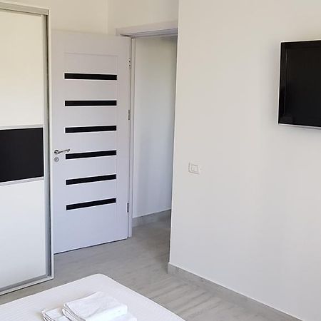 V1 Apartment Constanta Exterior photo
